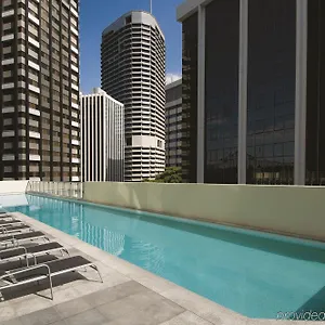 Oaks Aurora Apartahotel