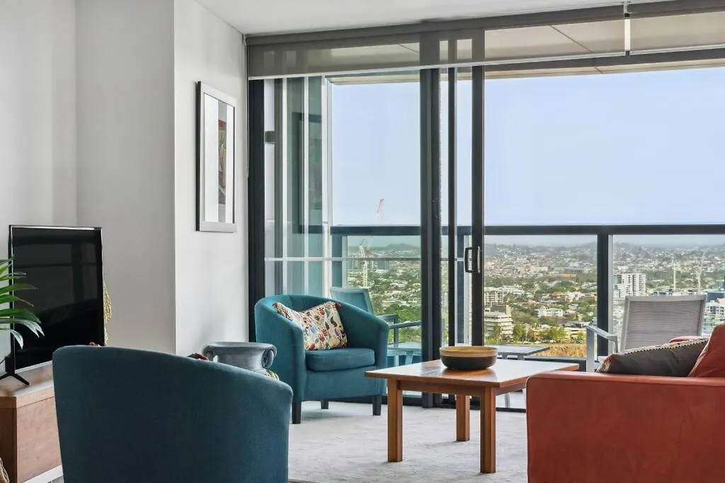 Balcony With Gardens&River Views By Stylish Stays Brisbane 0*,
